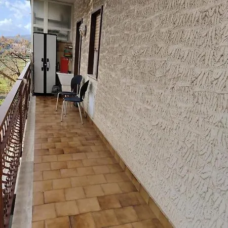 Da Nella * 지아르디니낙소스